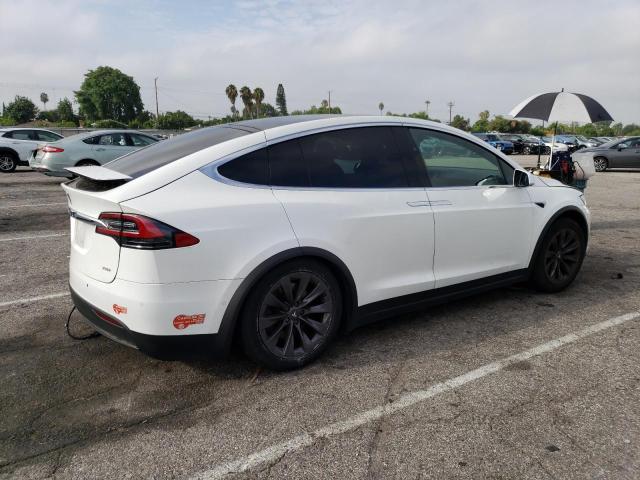 5YJXCBE25HF077777 - 2017 TESLA MODEL X WHITE photo 3