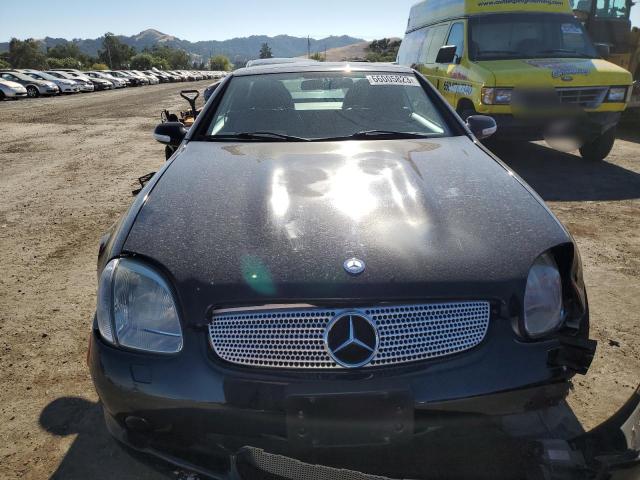 WDBKK65F41F214702 - 2001 MERCEDES-BENZ SLK 320 BLACK photo 5