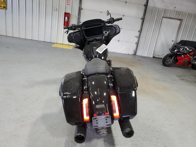 1HD1KB717RB647861 - 2024 HARLEY-DAVIDSON FLHX 黑色 照片 4