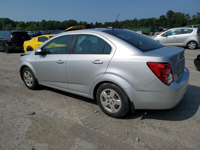 1G1JA5SG1F4178616 - 2015 CHEVROLET SONIC LS 银色 照片 2