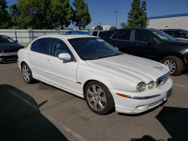 SAJEA51C44WE06959 - 2004 JAGUAR X-TYPE 3.0 WHITE photo 4