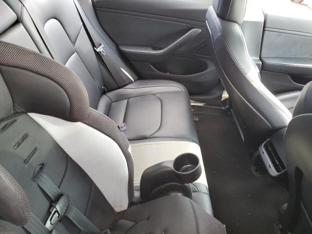 5YJ3E1EA7JF018357 - 2018 TESLA MODEL 3 Beyaz fotoğraf 10