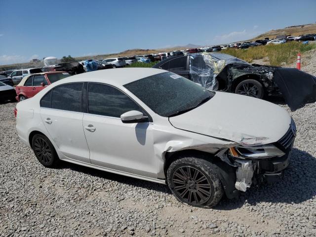 3VWDP7AJ9DM398791 - 2013 VOLKSWAGEN JETTA SE WHITE photo 4