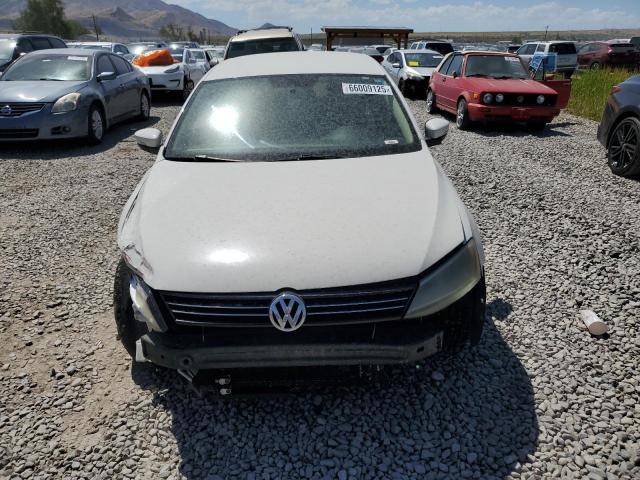 3VWDP7AJ9DM398791 - 2013 VOLKSWAGEN JETTA SE WHITE photo 5