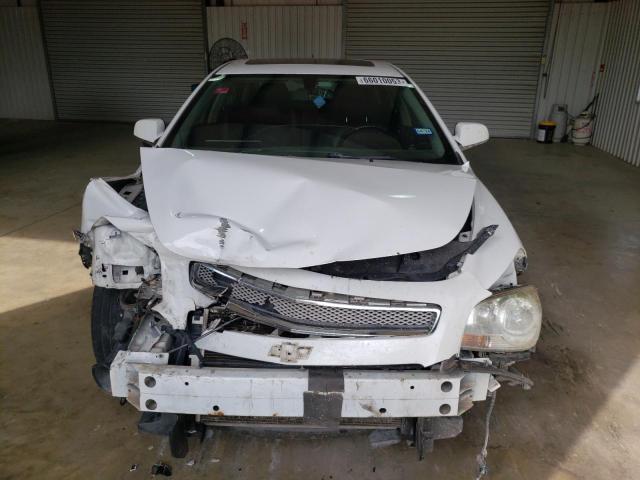 1G1ZE5E14BF380718 - 2011 CHEVROLET MALIBU LTZ თეთრი ფოტო 5
