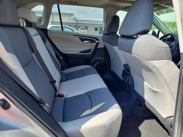 JTMP1RFV3KJ009369 - 2019 TOYOTA RAV4 XLE 银色 照片 10