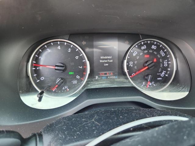 JTMP1RFV3KJ009369 - 2019 TOYOTA RAV4 XLE 银色 照片 9