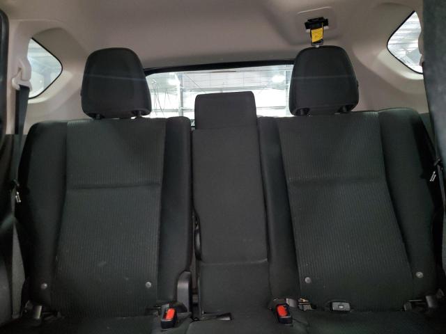 JTMBFREV0JD253927 - 2018 TOYOTA RAV4 LE Argent photo 10