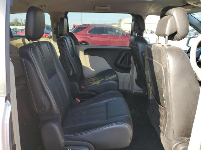 2C4RC1BG4CR279686 - 2012 CHRYSLER TOWN & COU TOURING GRAY photo 11