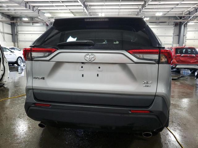 2T3P1RFV4NW310710 - 2022 TOYOTA RAV4 XLE SILVER photo 6