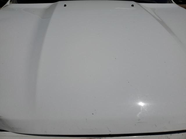 1C6RR6FT9GS405443 - 2016 RAM 1500 ST WHITE photo 11