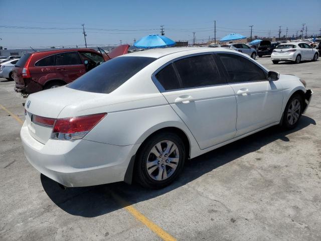 1HGCP2F44CA234432 - 2012 HONDA ACCORD LXP WHITE photo 3