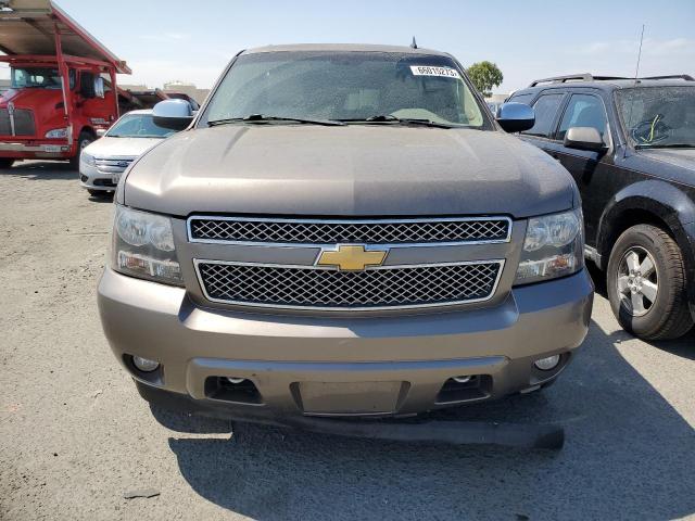 1GNSKHE70DR177809 - 2013 CHEVROLET SUBURBAN K1500 LS TAN photo 5