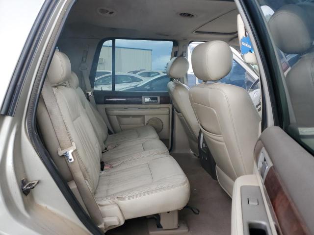 5LMFU27R04LJ23681 - 2004 LINCOLN NAVIGATOR ოქროსფერი ფოტო 11