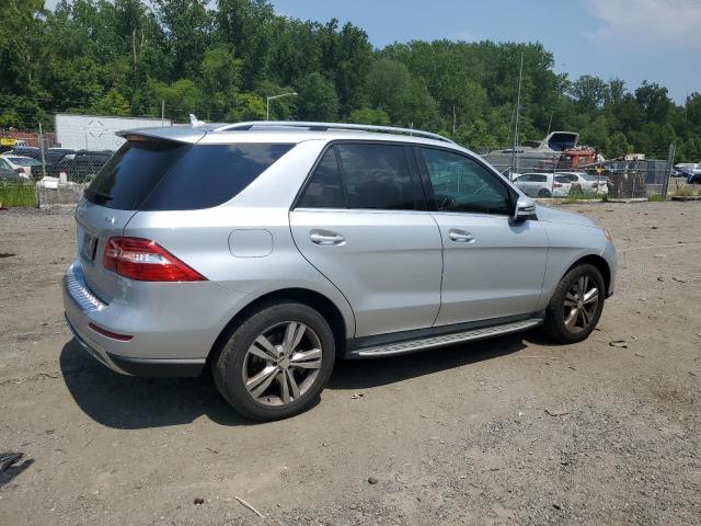 4JGDA5HB6DA174393 - 2013 MERCEDES-BENZ ML 350 4MATIC SILVER photo 3