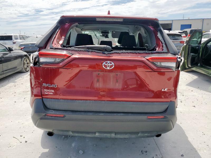 2T3H1RFVXMW129310 - 2021 TOYOTA RAV4 LE RED photo 6