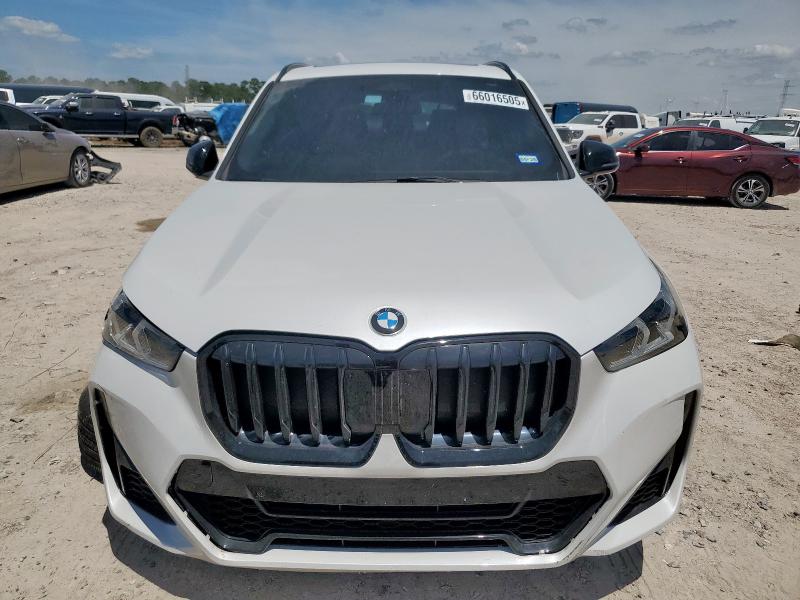 WBX73EF06P5W89620 - 2023 BMW X1 XDRIVE28I თეთრი ფოტო 5