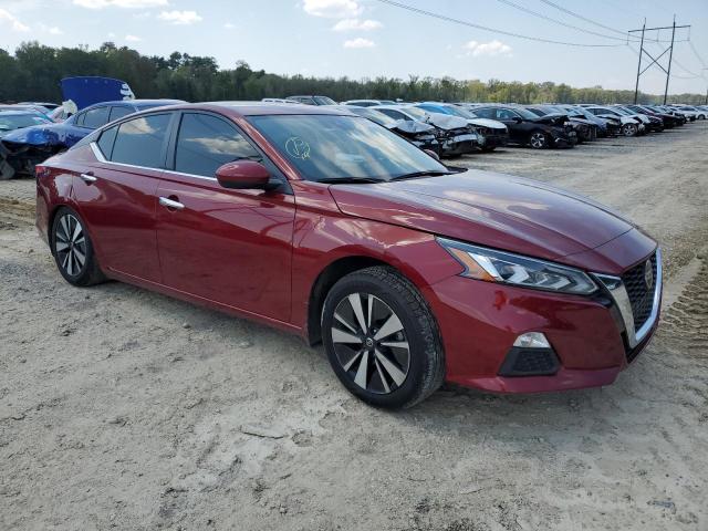 1N4BL4DV1MN418515 - 2021 NISSAN ALTIMA SV RED photo 4