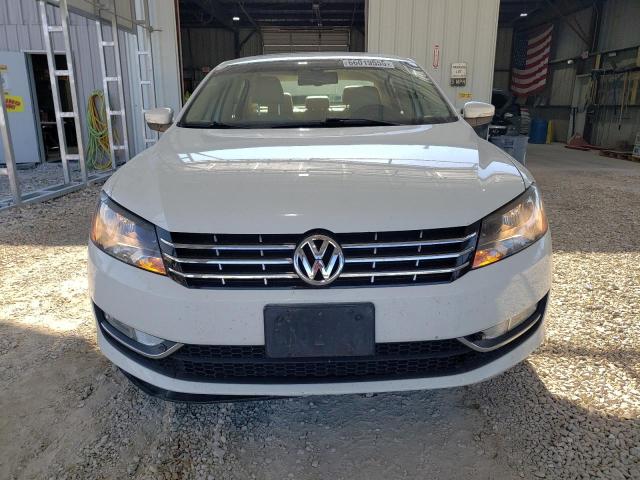 1VWCP7A33CC080033 - 2012 VOLKSWAGEN PASSAT SEL WHITE photo 5