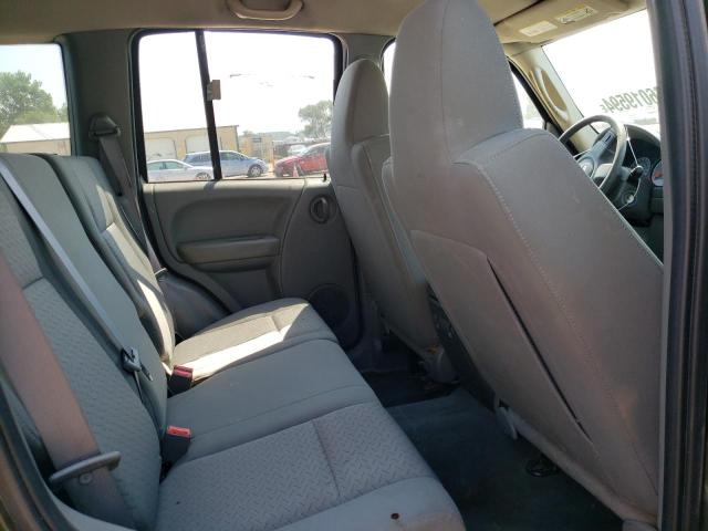 1J4GL38KX6W232733 - 2006 JEEP LIBERTY RENEGADE GREEN photo 11