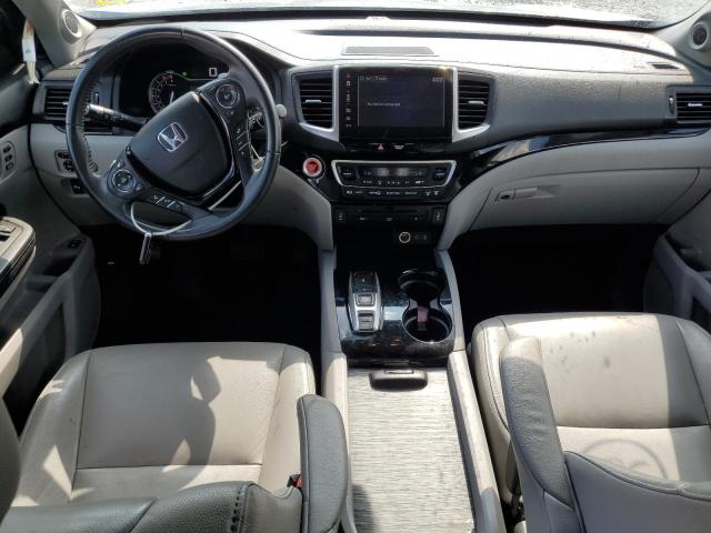 5FNYF5H9XJB000303 - 2018 HONDA PILOT TOURING 银色 照片 8