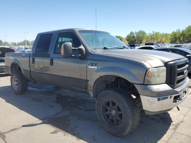 1FTSW21PX7EA31073 - 2007 FORD F250 SUPER DUTY CHARCOAL photo 4