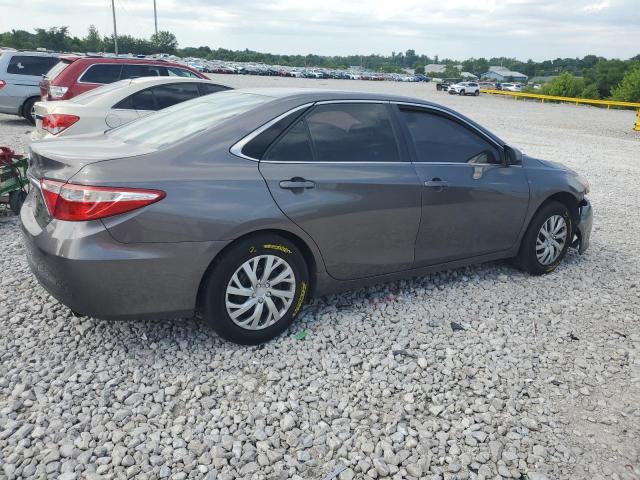 4T1BF1FK3HU436864 - 2017 TOYOTA CAMRY LE GRAY photo 3