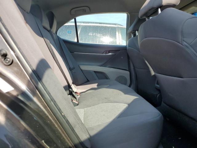 4T1B11HK0JU554744 - 2018 TOYOTA CAMRY L BROWN photo 10