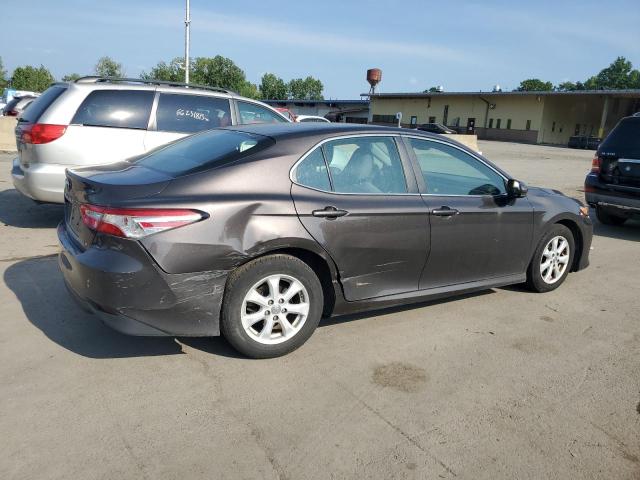 4T1B11HK0JU554744 - 2018 TOYOTA CAMRY L BROWN photo 3