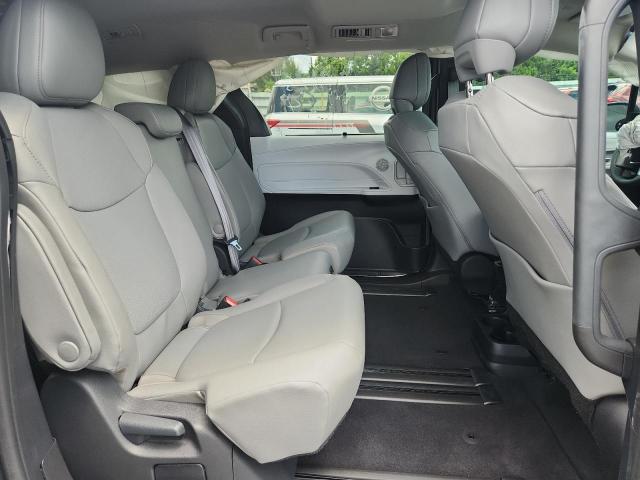 5TDYRKEC8SS243210 - 2025 TOYOTA SIENNA XLE ნაცრისფერი ფოტო 11