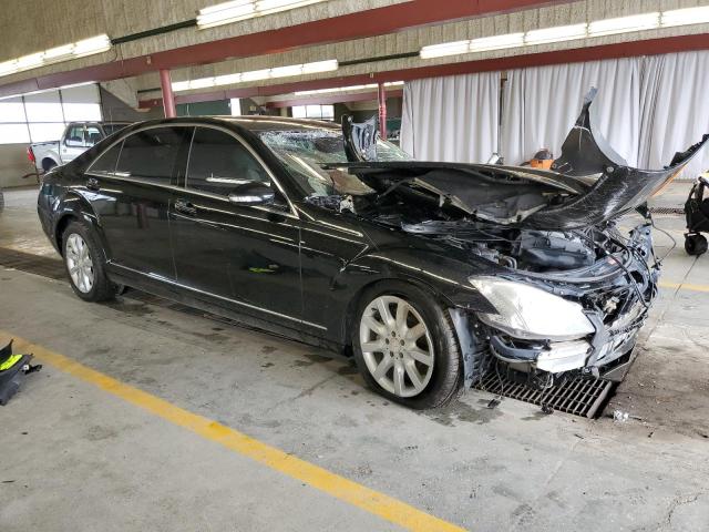 WDDNG86X88A158232 - 2008 MERCEDES-BENZ S 550 4MATIC BLACK photo 4