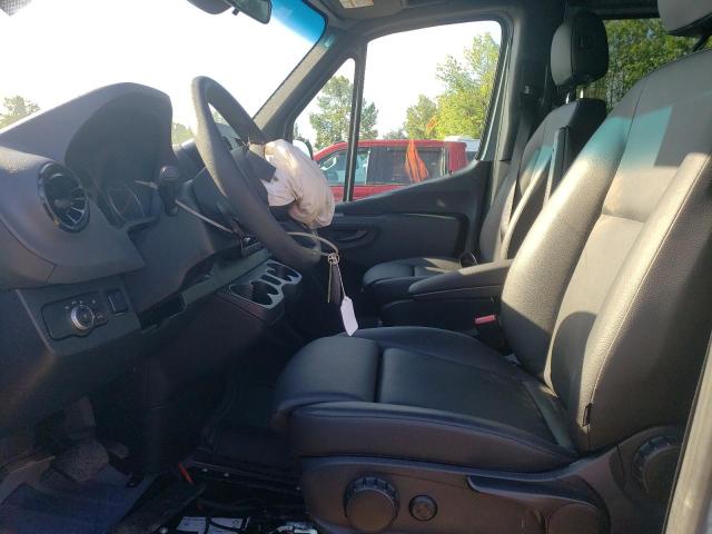W1W4NBHY1RP662364 - 2024 MERCEDES-BENZ SPRINTER 2500 GRAY photo 7