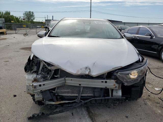 JTNKARJE5HJ525187 - 2017 TOYOTA COROLLA IM SILVER photo 5