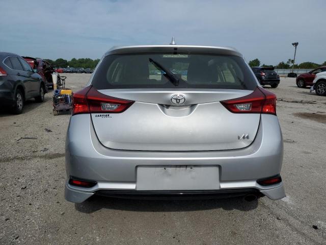 JTNKARJE5HJ525187 - 2017 TOYOTA COROLLA IM SILVER photo 6