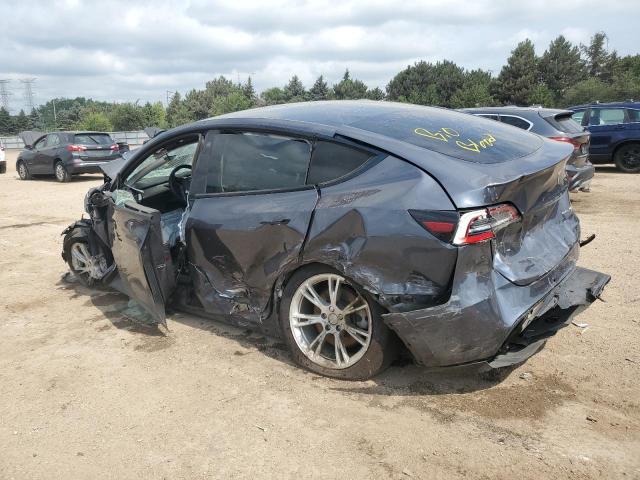 5YJYGDEE1MF104644 - 2021 TESLA MODEL Y GRAY photo 2