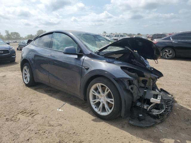 5YJYGDEE1MF104644 - 2021 TESLA MODEL Y GRAY photo 4