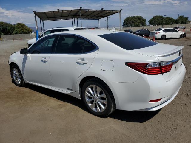 JTHBW1GGXE2048647 - 2014 LEXUS ES 300H WHITE photo 2