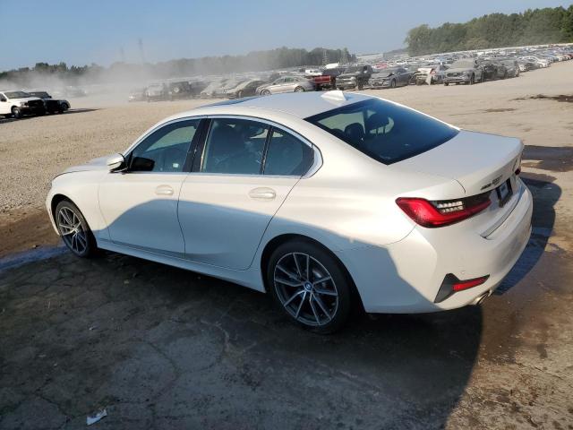 3MW5R7J03L8B05755 - 2020 BMW 330XI WHITE photo 2