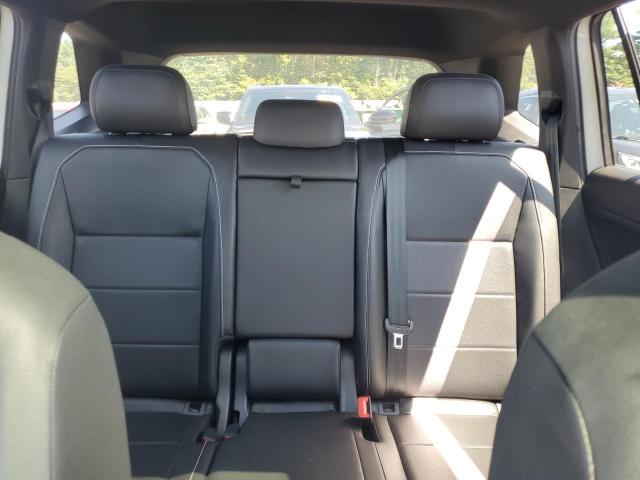 3VV2B7AX6MM033550 - 2021 VOLKSWAGEN TIGUAN SE WHITE photo 10