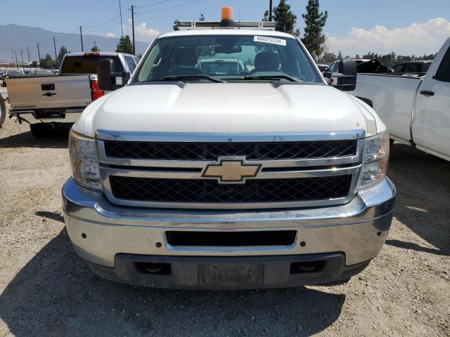 1GB0CVCG5BF242543 - 2011 CHEVROLET SILVERADO C2500 HEAVY DUTY WHITE photo 5