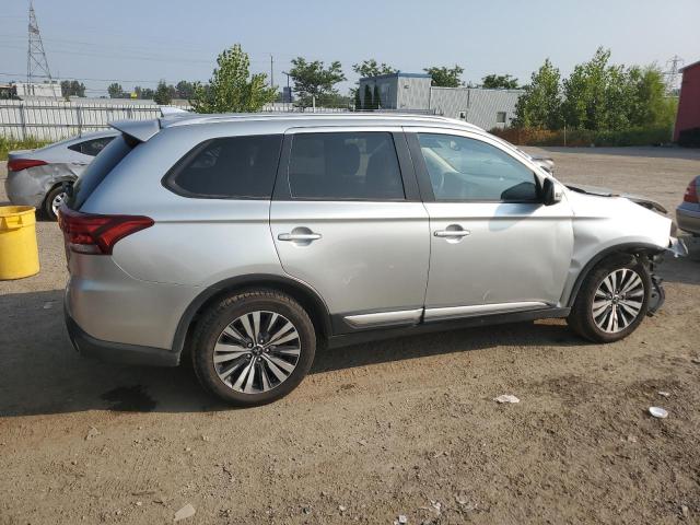 JA4AZ2A34LZ614901 - 2020 MITSUBISHI OUTLANDER ES SILVER photo 3