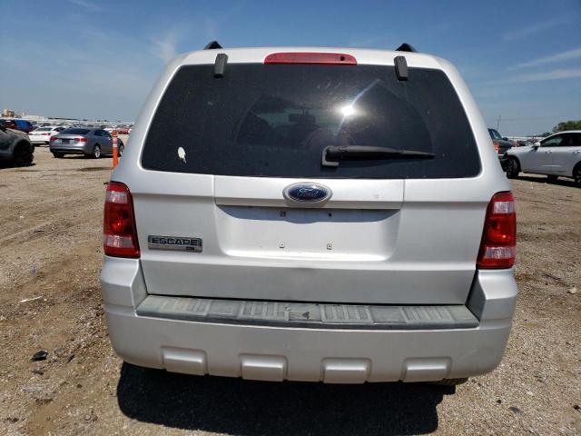 1FMCU03Z48KD07050 - 2008 FORD ESCAPE XLT SILVER photo 6