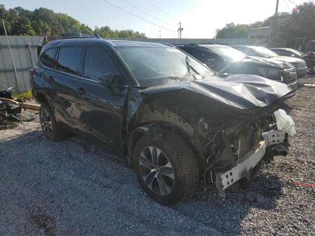5TDGZRBH3MS073703 - 2021 TOYOTA HIGHLANDER XLE შავი ფოტო 4