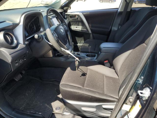 JTMBFREV1JJ246809 - 2018 TOYOTA RAV4 LE Blau Foto 7