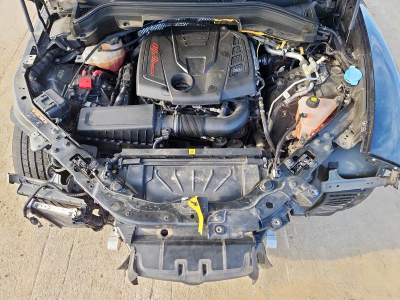 ZASFAKBN5J7B60127 - 2018 ALFA ROMEO STELVIO TI BLACK photo 12