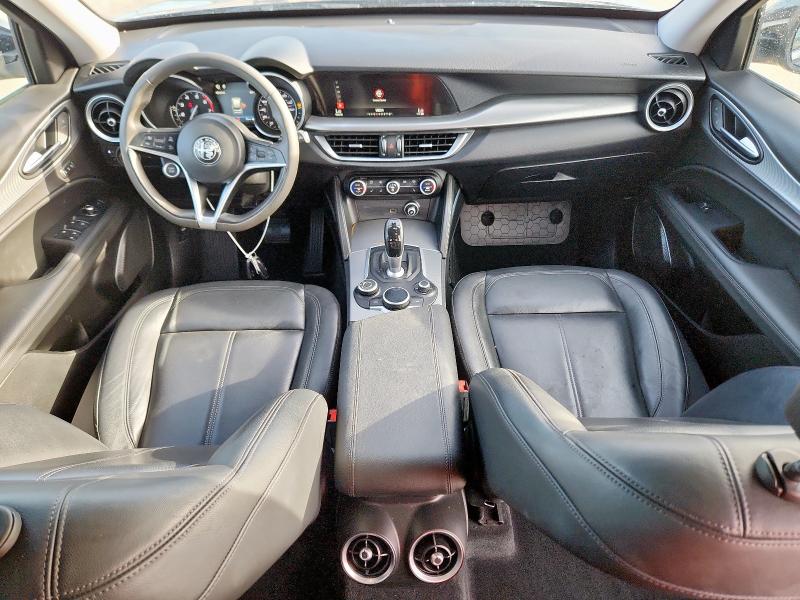 ZASFAKBN5J7B60127 - 2018 ALFA ROMEO STELVIO TI BLACK photo 8