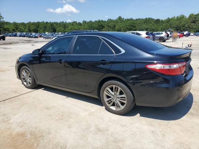 4T1BF1FK8HU332757 - 2017 TOYOTA CAMRY LE Noir photo 2