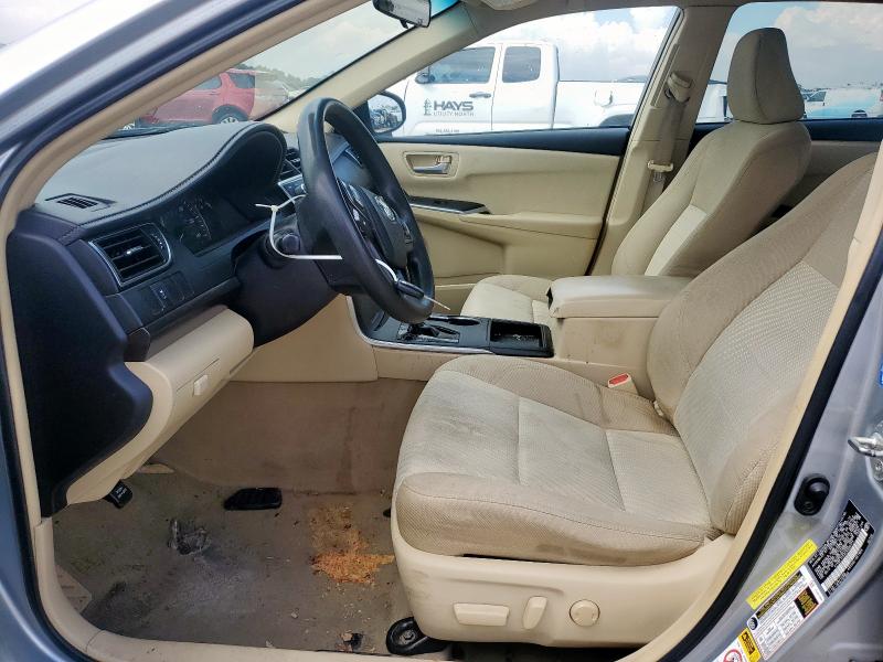 4T4BF1FKXFR500174 - 2015 TOYOTA CAMRY LE SILVER photo 7