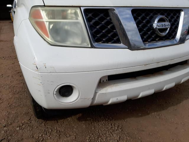 5N1AR18U95C713116 - 2005 NISSAN PATHFINDER LE თეთრი ფოტო 9