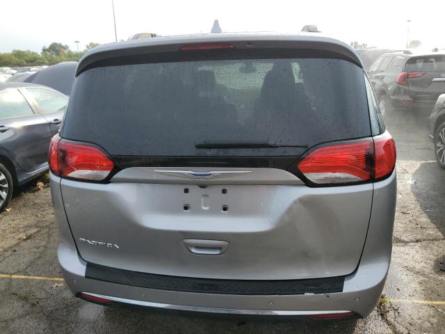 2C4RC1EG7JR317646 - 2018 CHRYSLER PACIFICA TOURING L PLUS SILVER photo 6
